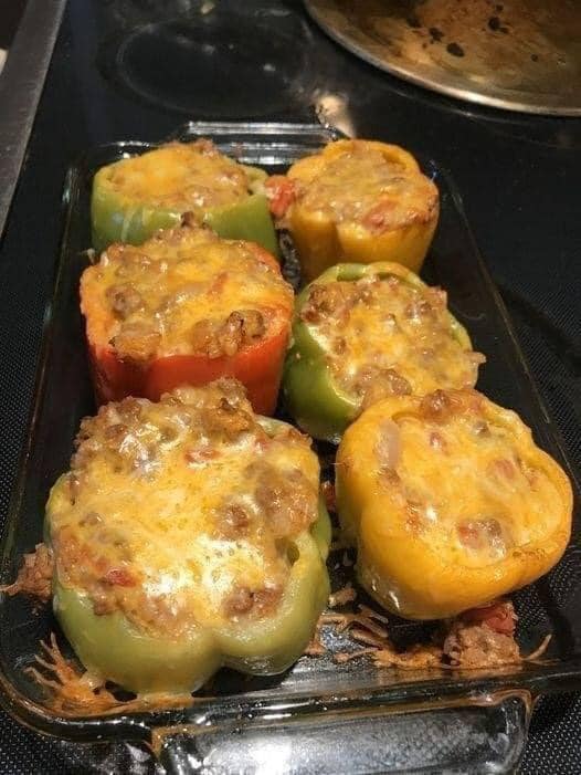 Slow Cooker Beef and Rice Stuffed Peppers