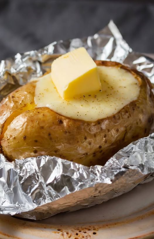 Perfect Baked Potato – Crispy Outside, Fluffy Inside